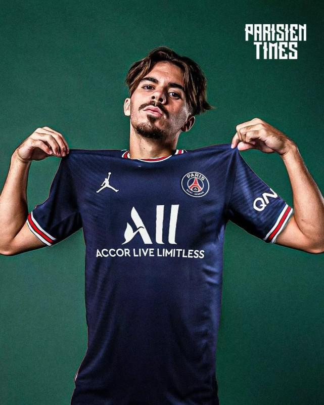 米兰入口 -赛地聚焦——葡超清晨热度飙升,丹佛掘金官宣签约,媒体盛赞,临场指挥获称赞的简单介绍