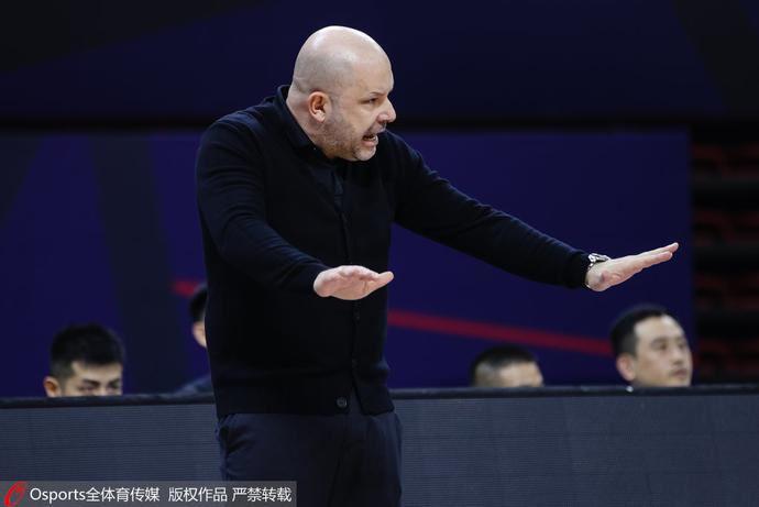 周琦或去北京首钢